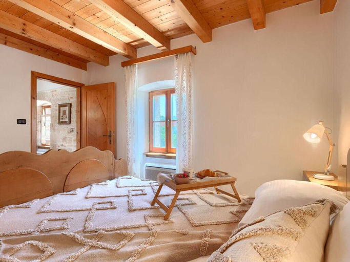 Others 3, Villa Zaneta Comfortable holiday residence, Žminj