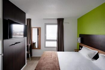 Bedroom 15