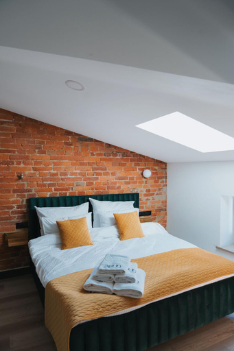 Bedroom 8