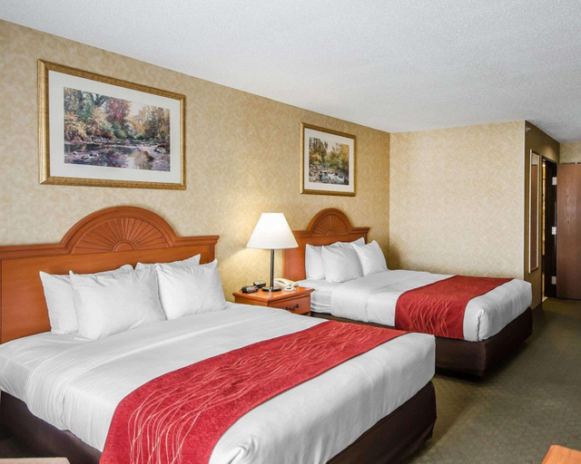 Bedroom 3, Quality Inn & Suites, Spencer