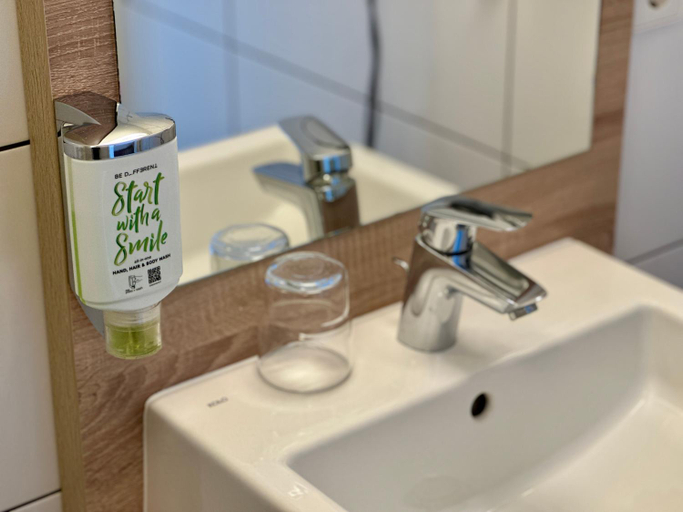 Bathroom 5, Guesthouse Fernblick, Heilbronn
