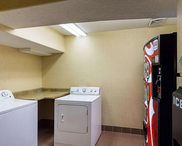 Others 5, Comfort Suites Wichita, Sedgwick