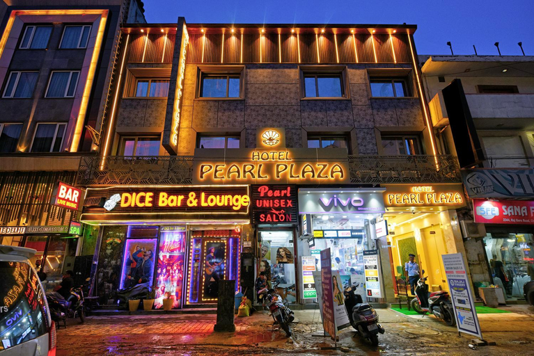 Exterior & Views 2, Hotel Pearl Plaza, Delhi