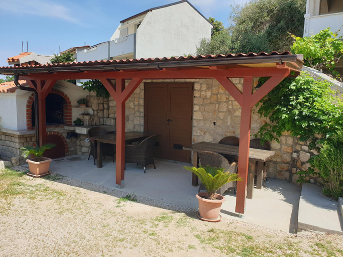 Exterior & Views 1, Apartments Jadranka, Pag