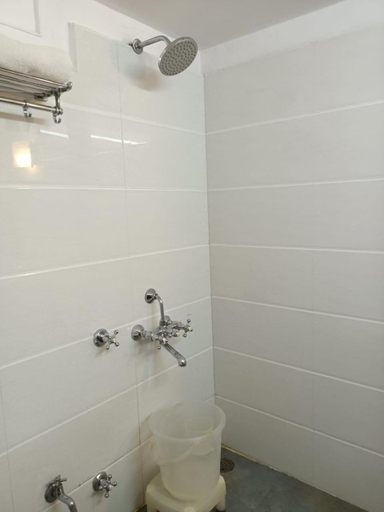 Bathroom 3, zoz sm1, Shimla
