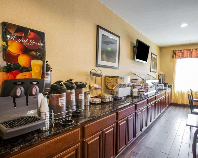 Food & Drinks 4, Comfort Inn Thomasville I-85, Davidson