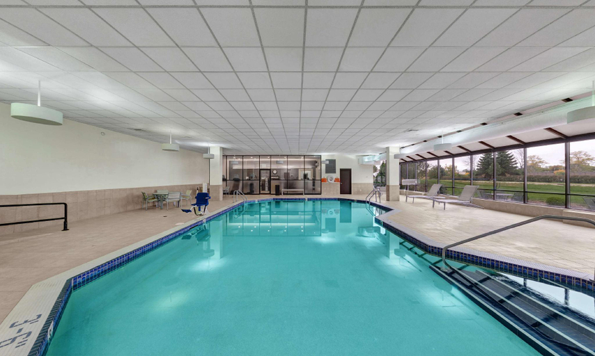 Sport & Beauty 2, Embassy Suites by Hilton Milwaukee Brookfield, Waukesha