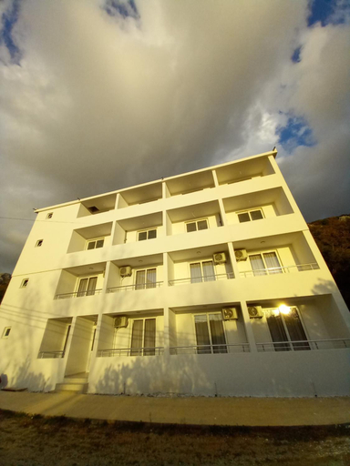 Others 5, Villa MARINA CANJ 2