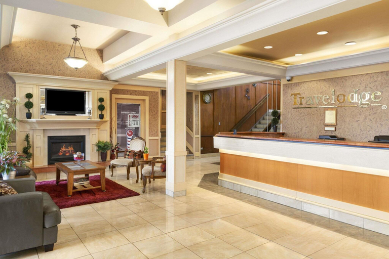 Public Area 2, Travelodge by Wyndham Edmonton East, Division No. 11