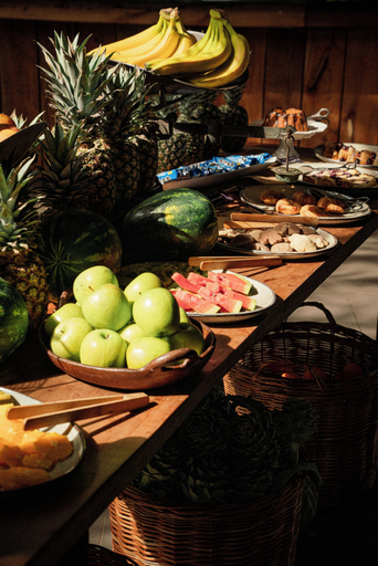 Food & Drinks 4, Taka Matanzas, Cardenal Caro