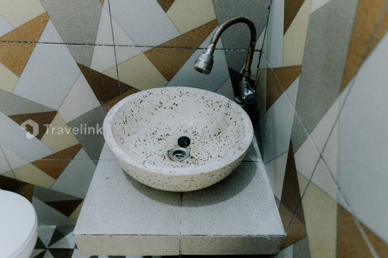 Bathroom 5