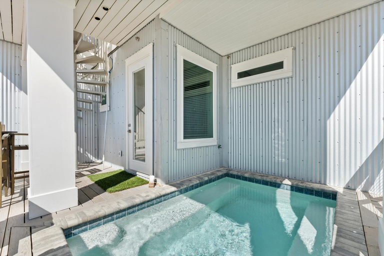 Sport & Beauty 2, Beach House - Sugar Sands by Panhandle Getaways, Bay