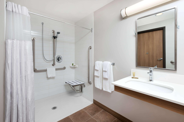 Bathroom 4, Microtel Inn & Suites by Wyndham Sudbury, Greater Sudbury