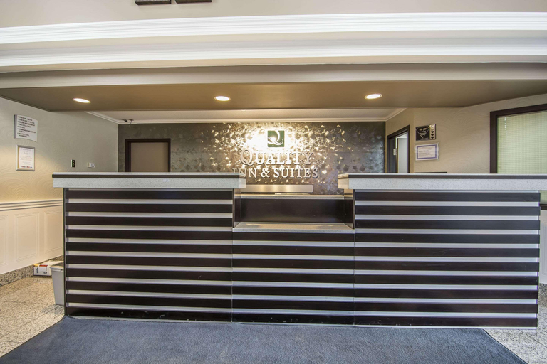 Public Area 2, Quality Inn and Suites, Division No. 9