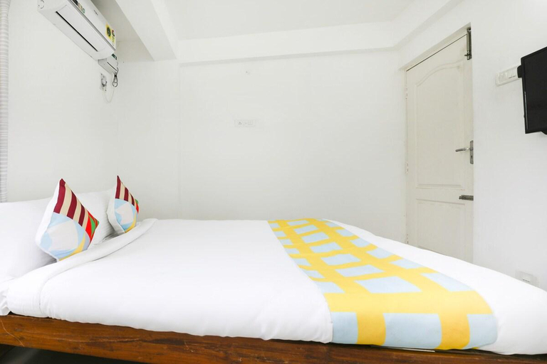 Others 4, Cheerful 3 bedroom family home in serene space!, Kancheepuram