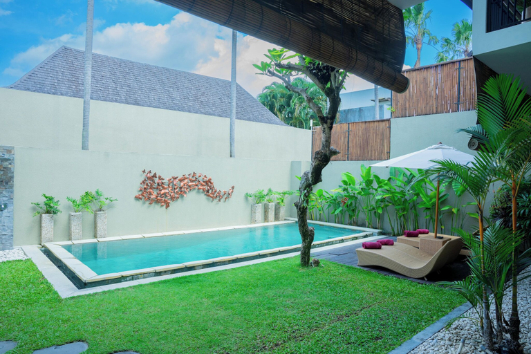 Swimming Pool 6