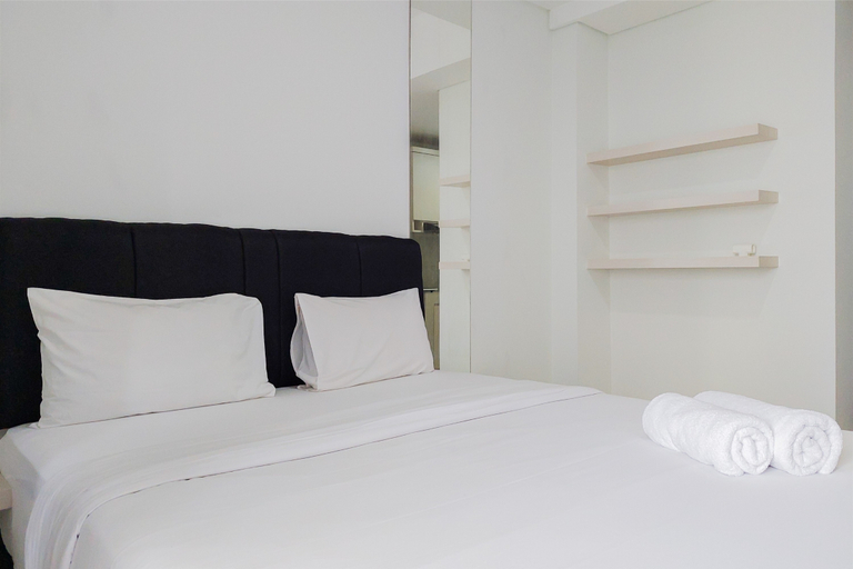 Serene Studio at Springwood Residence Tangerang Apartment By Travelio