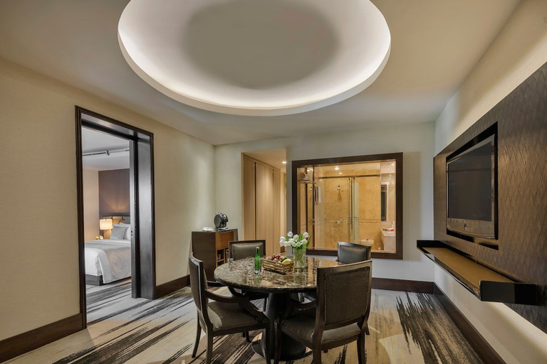 Dining Room 11