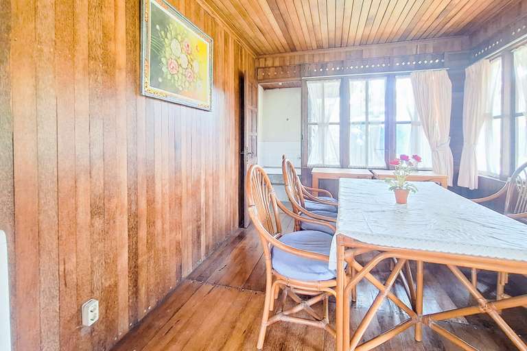 Villa Paul Pamijahan RedPartner, Bogor