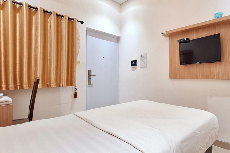 Bedroom 15