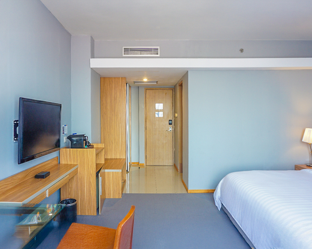 Bedroom 6