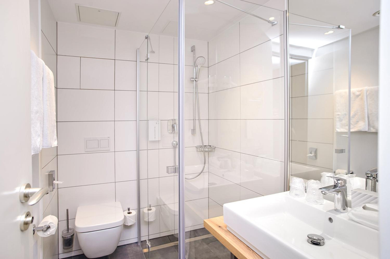 Bathroom 3