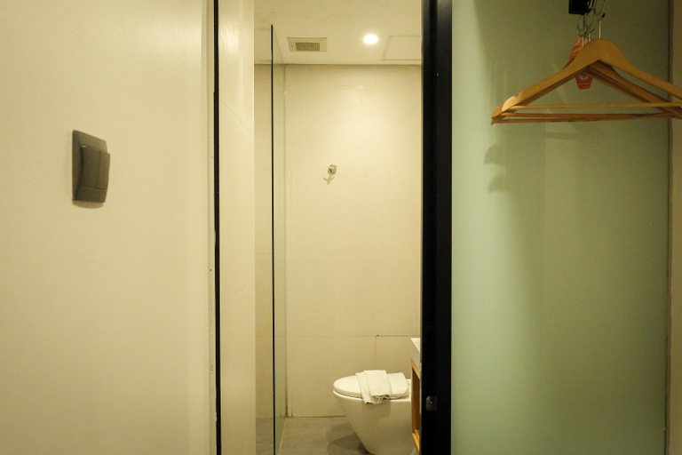 Bathroom 4