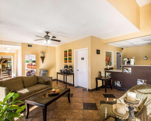 Public Area 2, Quality Inn & Suites Panama City Beach, Bay