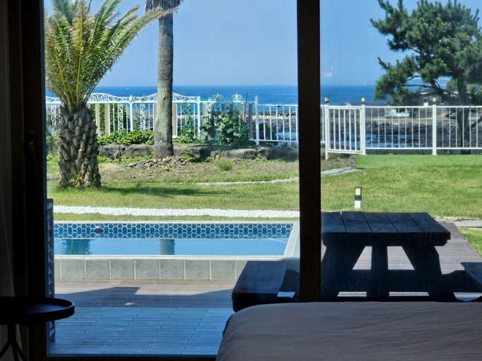 Swimming Pool 2