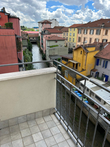 Others 3, Bed Station -self check in-, Bergamo