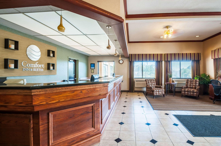 Public Area 2, Comfort Inn & Suites North East, Cecil