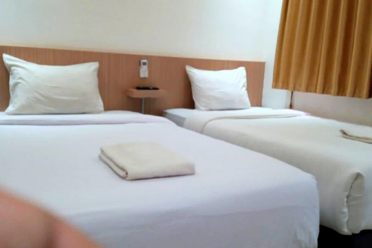 Bedroom 13