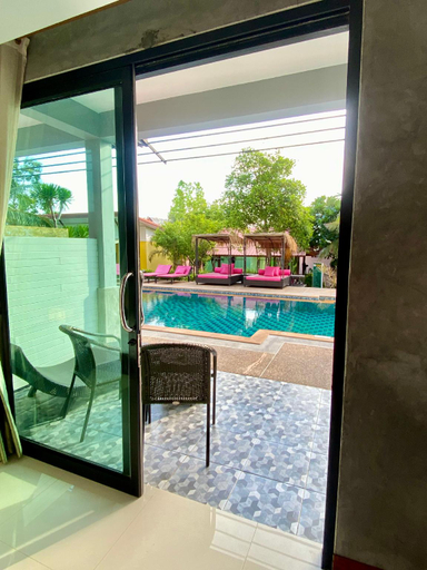 Swimming Pool 3