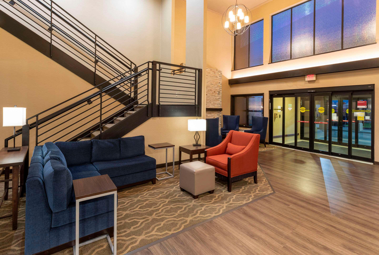 Public Area 3, Comfort Suites Ramsey, Anoka