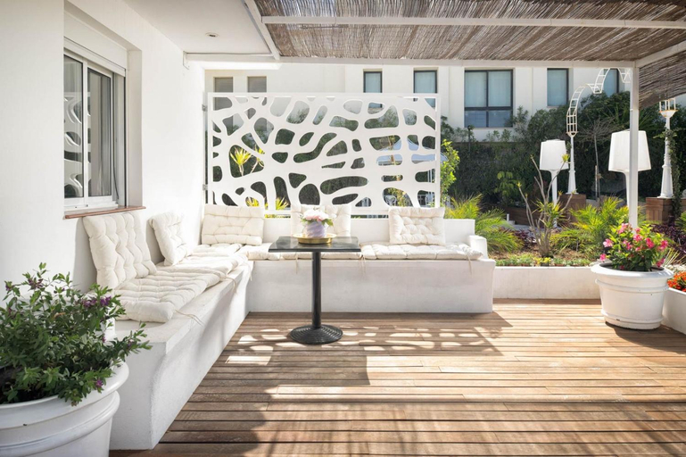 Others 5, Casa Azul First line villa -Puerto Banus Golden Mile, Málaga
