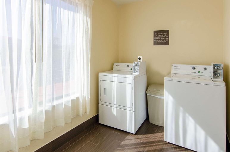 Bathroom 4, Comfort Suites Wytheville Area, Wythe