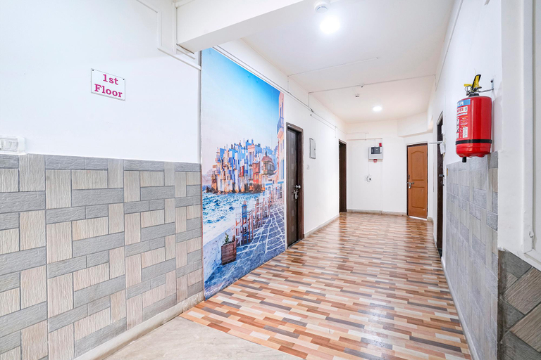 Public Area 3, Via Sunset Residency, Thane