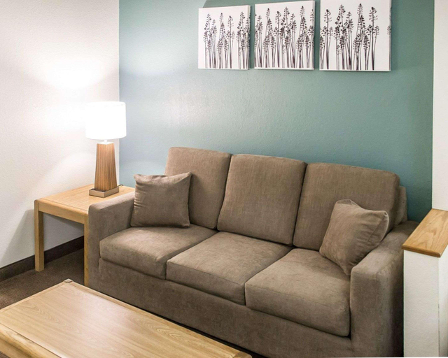 Bedroom 3, Sleep Inn & Suites - Port Clinton, OH, Ottawa