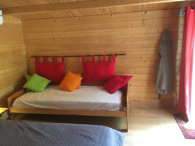 Bedroom 4, Le Mas de la Pinède, Vaucluse