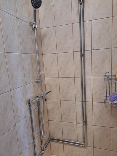 Bathroom 2, Seashell Apartment, Attica