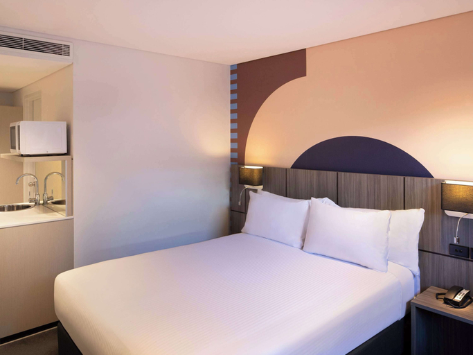 Bedroom 27