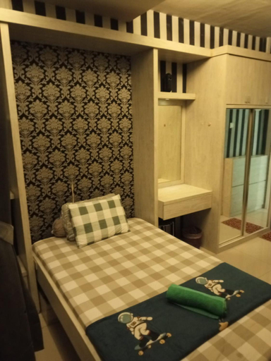 Bedroom 13