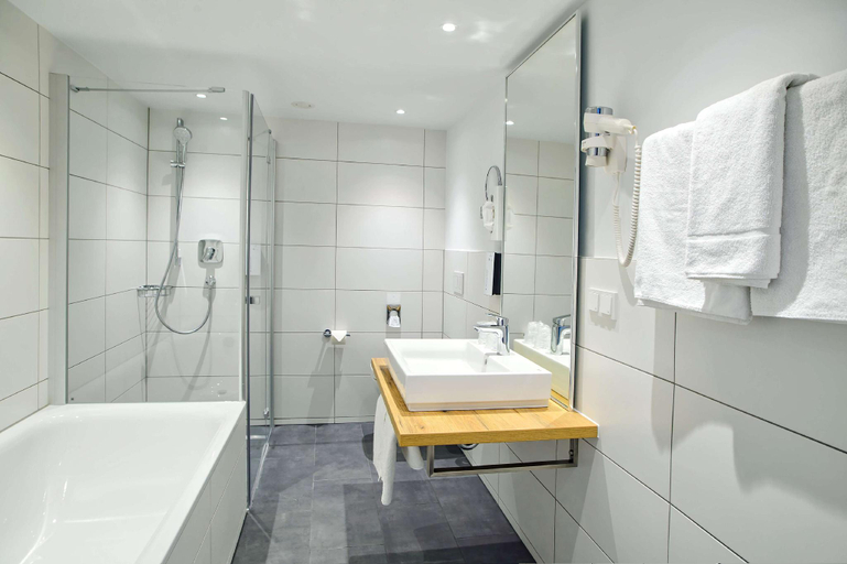Bathroom 8