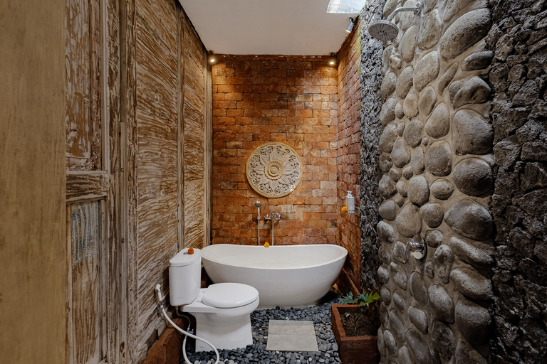 Bathroom 3
