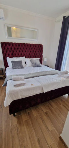 Bedroom 1, Luxury Villa Aramis with jacuzzi in Malinska, Malinska-Dubašnica