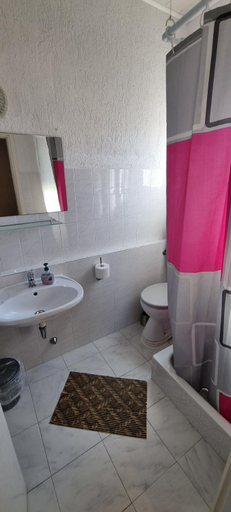 Others 4, Villa Ana, Trogir