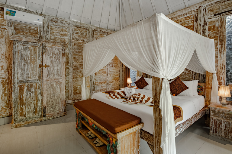 Bedroom 9