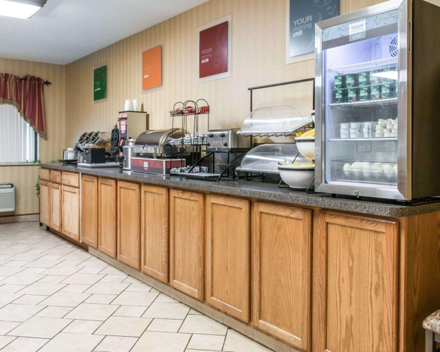 Food & Drinks 4, Comfort Inn Maumee - Perrysburgh Area, Lucas