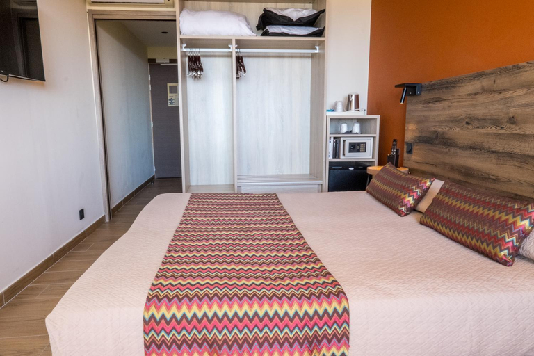 Bedroom 3, Hotel Funtana Marina, Haute-Corse