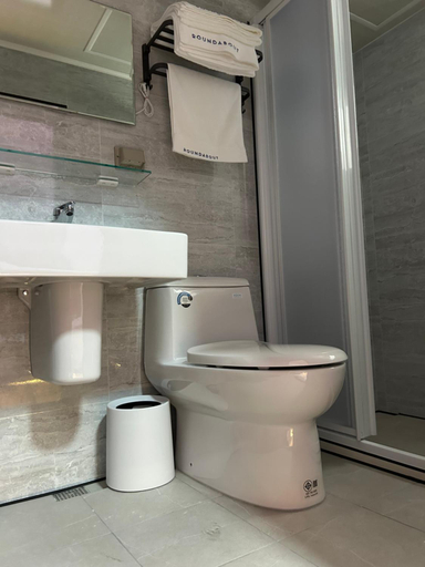 Bathroom 2, Penghu Roundabout Guesthouse, Penghu